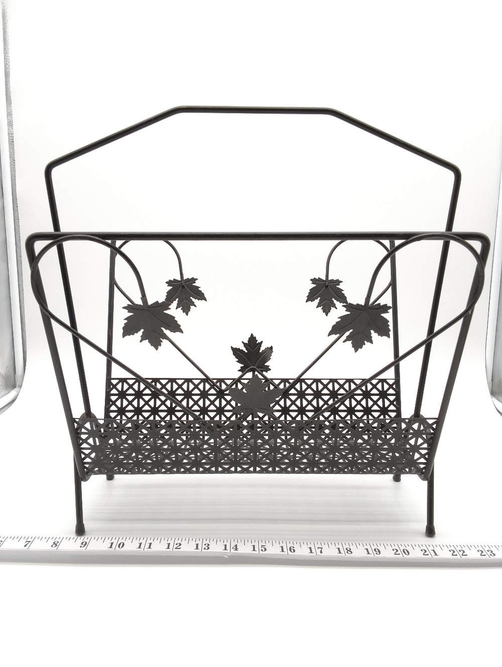 Vintage Mid-Century Modern Black Iron Maple Leaf Magazine Rack - Picture 2 of 14